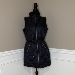 Gallery Women’s Black Quilted Vest Size Medium